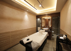 Salon Interior 4